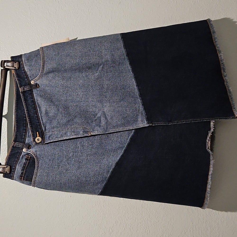 Assymetric Denim Skirt sz 6 - Picture 3 of 8